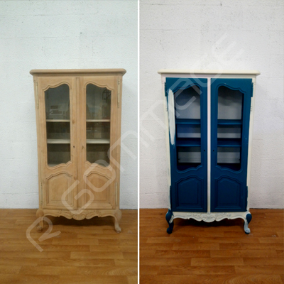 Décapage armoire vitrine en merisier Rennes avant-après