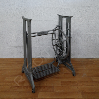 Décapage aérogommage piètement machine à coudre singer Rennes